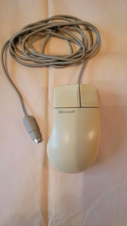 Photo of free Older Style Computer Mouse(s) (Brooklyn, Kings Plaza Vicinity) #3