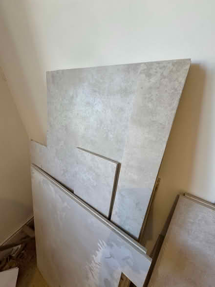 Photo of free Tiles (Oadby LE2) #4