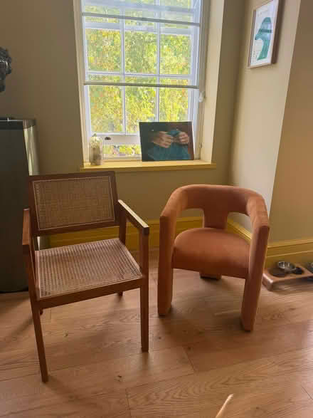 Photo of free 2 lovely chairs – must go together (Soho square) #1