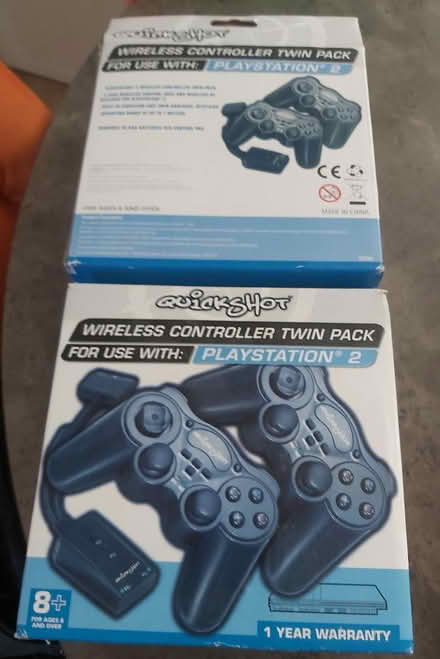 Photo of free x4 Playstation 2 controllers (Falkland KY15) #1