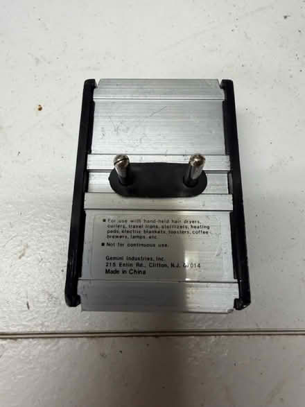 Photo of free 1600 Watt Converter, 220 to 110 (Near Wootton High School) #2