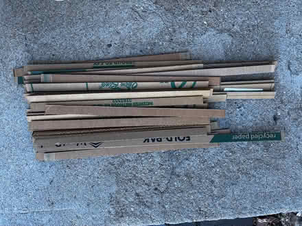 Photo of free cardboard strips (Cerrillos & St. Francis) #1