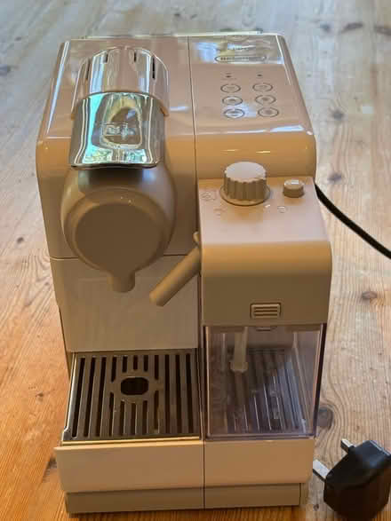 Photo of free Nespresso coffee machine (Berkhamsted HP4) #1