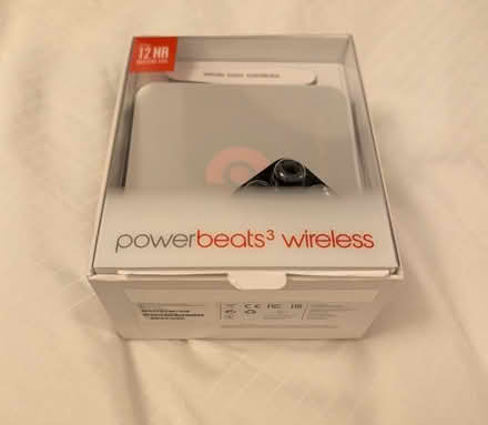 Photo of free wireless powerbeats 3 (St. Werburghs BS2) #3