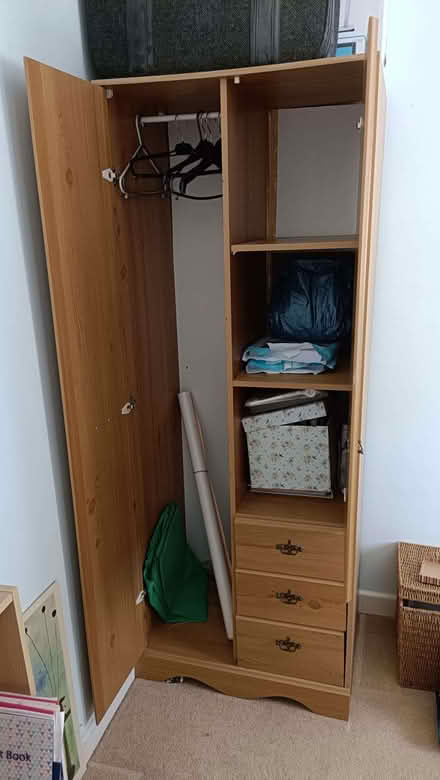Photo of free Wardrobe - 2 doors wardrobe (Flitwick MK45) #2