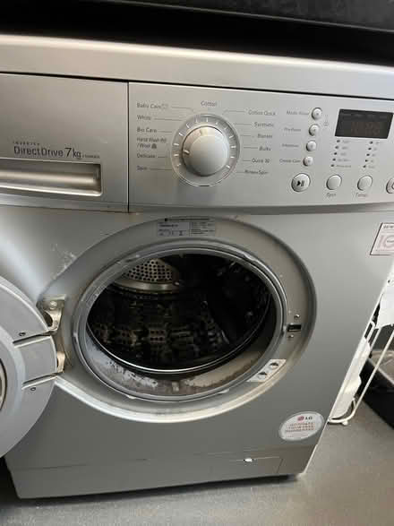 Photo of free LG Washing machine (Kendal LA9) #2