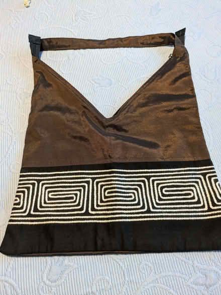 Photo of free ladies cloth bag with zip (Parson's Heath CO4) #2