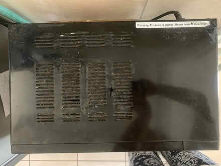 Photo of free working microwave (Plumstead Pick'n Pay) #3