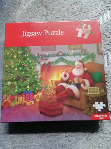Photo of free 500 piece jigsaw (Presteigne LD8) #1