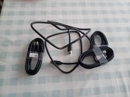 Photo of free Odd PC cables (Drayton OX14) #1