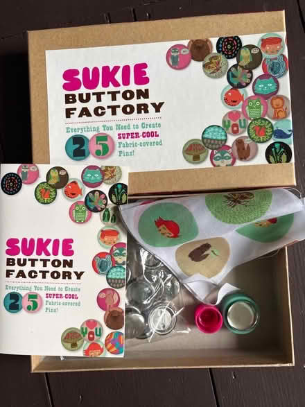 Photo of free Badge making kit (Bear Flat BA2) #1