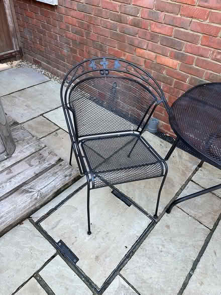 Photo of free Outdoor table and chair/sofa (Fleet GU51) #1