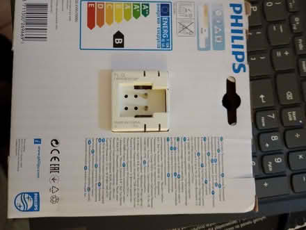 Photo of free Unused compact fluorescent light bulb (Lower Westwood BA15) #2