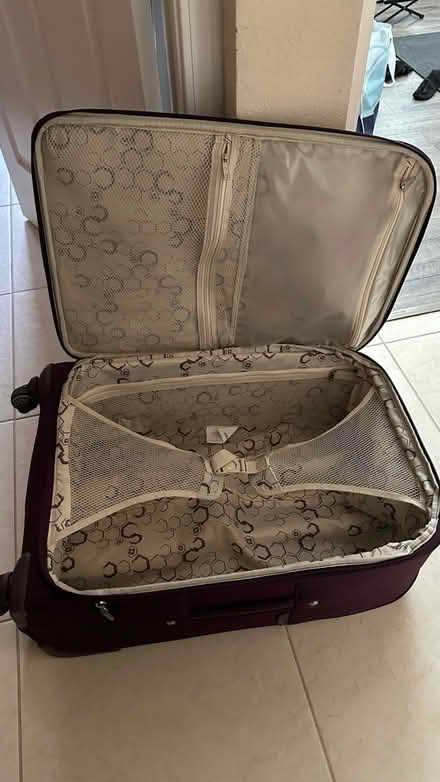 Photo of free Samsonite luggage (Pleasanton Stoneridge) #2