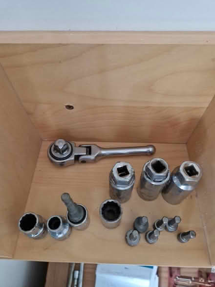 Photo of free Sockets sets (sockets and bars) (West End LA3) #1