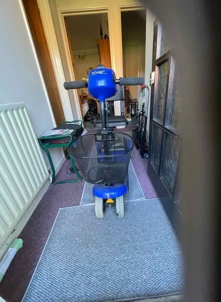 Photo of free Blue mobility scooter (Ashingdon SS4) #1