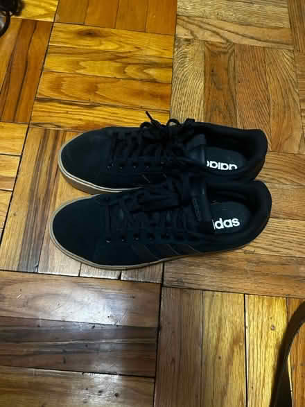 Photo of free 9.5 Men’s Adidas Sneakers (Corn of Qns. Blvd. and 83rd Av) #2