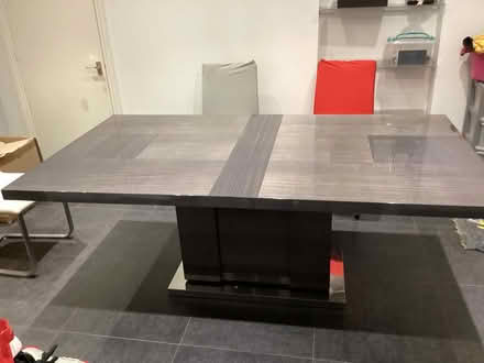 Photo of free Large dining table (Rickmansworth WD3) #4