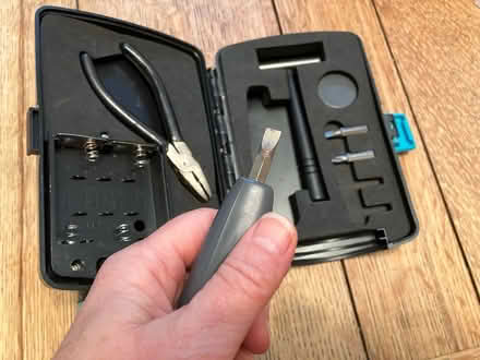 Photo of free Torch + mini tool set in one (Aldrington BN3) #3