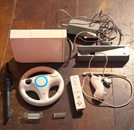 Photo of Nintendo Wii (Ramsgate CT12) #1