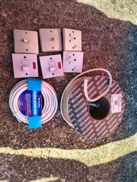 Photo of free Electrical items (Cooden TN39) #1