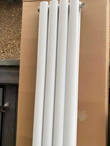 Photo of free Modern column radiator (Hoylake CH47) #1