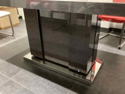 Photo of free Large dining table (Rickmansworth WD3) #2