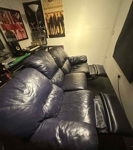 Photo of free Navy recliner leather sofa (Churchgate EN7) #4