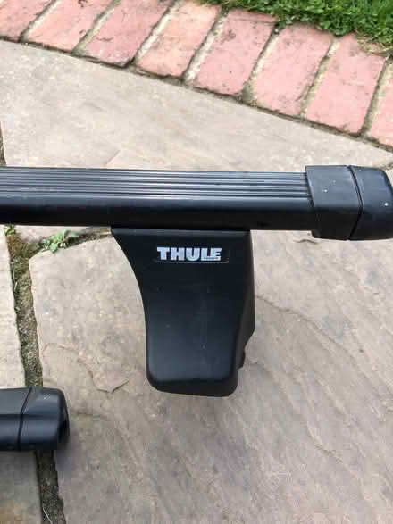 Photo of free Pair of Thule roofbars (Fulwood S10) #2
