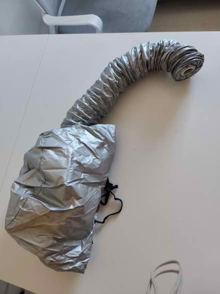 Photo of free Hood dryer (Streatham hill SW16) #1