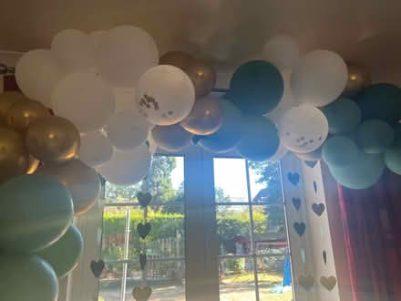 Photo of free Balloon arch (Weybridge KT13) #2