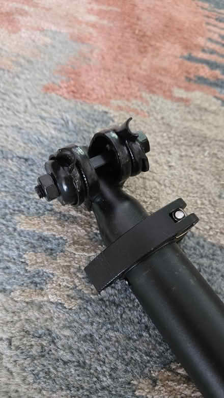 Photo of free Bike Seatpost (River Hill) #3