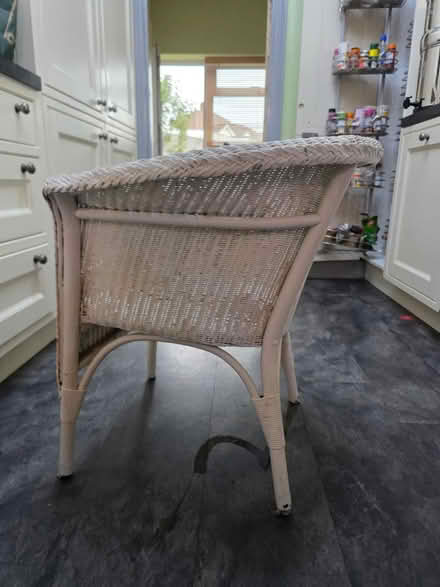 Photo of free Vintage white wicker chair (Mottingham SE9) #4
