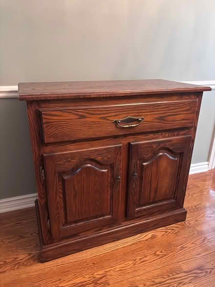 Photo of free Oak Server, one drawer and shelves (Convent Glenn, Orleans) #1