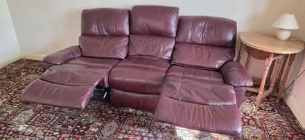Photo of free 3 seater electric reclining sofa and 2 arm chairs (Coney Hall BR4) #1