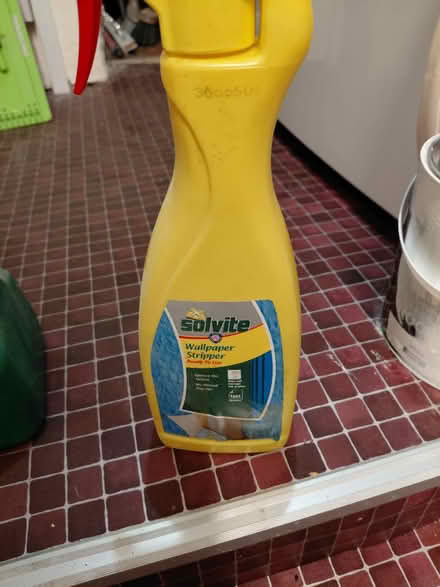Photo of free Solvite wallpaper stripper spray (Glasgow Linthouse G51) #1
