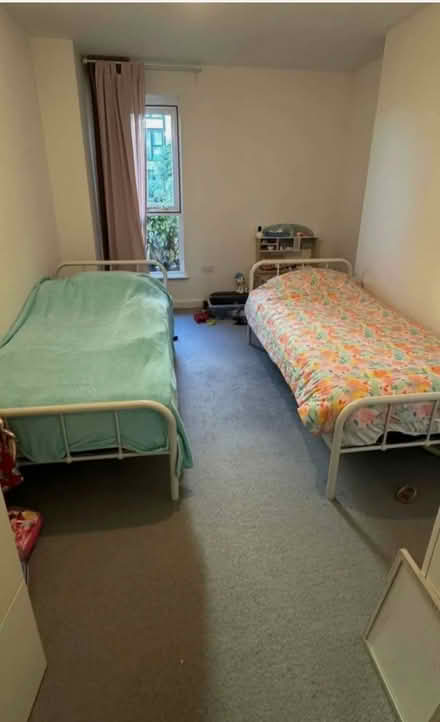 Photo of free 1 Single bed with mattress (Stanmire HA7) #1