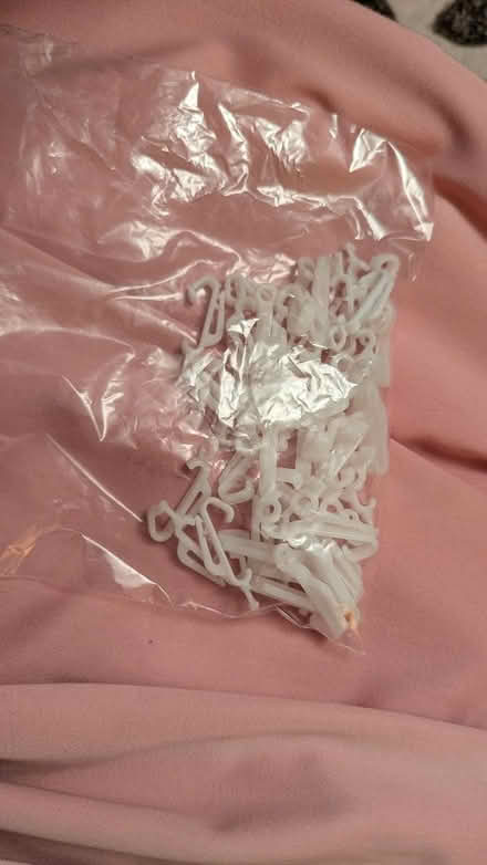 Photo of free Pink curtains (Silverhill park TN34 2) #4