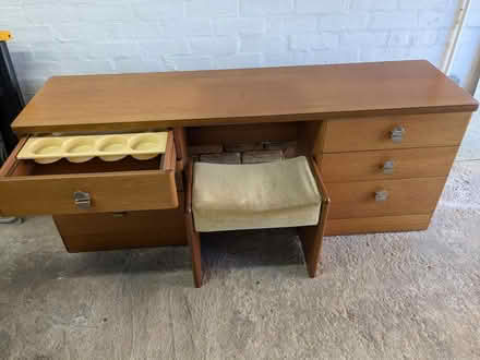 Photo of free Dressing table (B91 - Central Solihull) #3