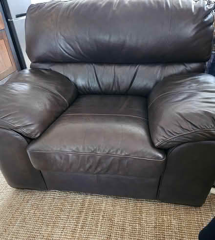 Photo of free Armchair (Hemel Hempstead HP1) #1