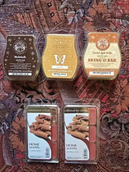 Photo of free Fragranced Wax Melts - Variety (West 7th) #1