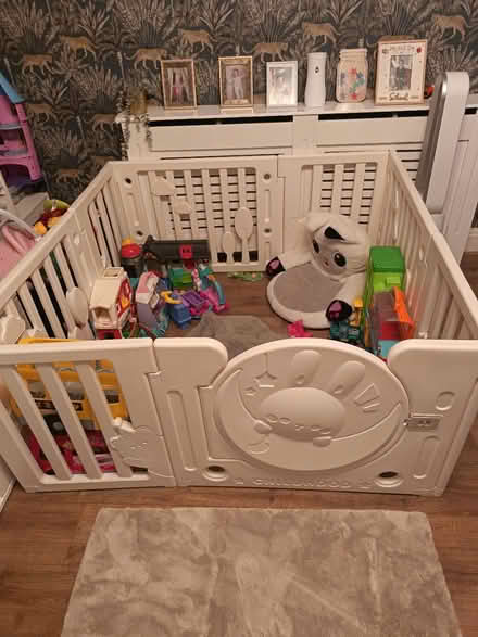Photo of free Playpen (Droylsden M43) #2
