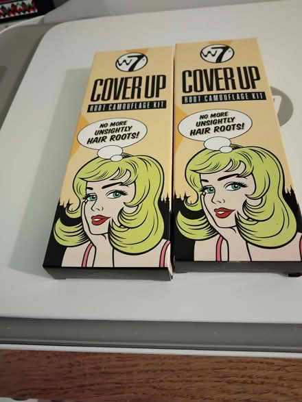 Photo of free Hair roots camouflage kit x 2 (Moulsham CM2) #1