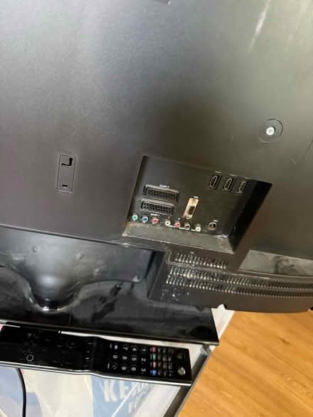 Photo of free 42” Technika TV (Crookes S10) #3