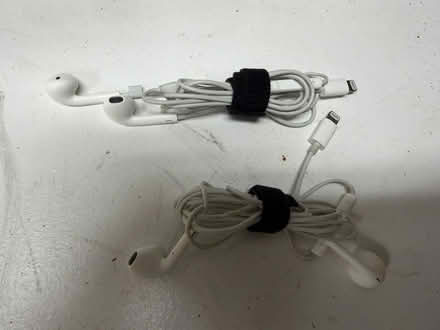 Photo of free Wired iPhone Earbuds (Near Wootton High School) #1