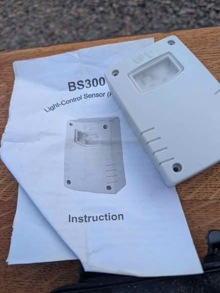 Photo of free Light control? (Leominster HR6) #1