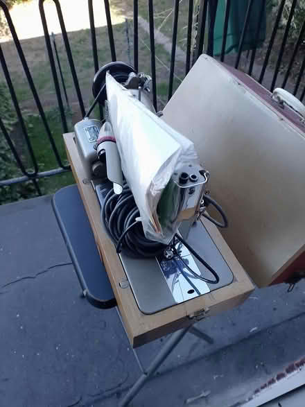 Photo of free Vintage sewing machine (Alexandra Park N227) #2