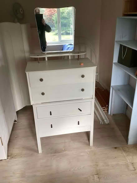 Photo of free Dressing Table & 2 small Set of drawers (Oswestry SY11) #2