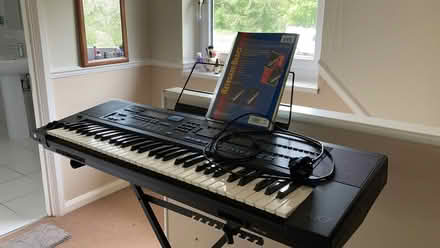 Photo of Keyboard (as in electronic piano for music!) (Lower Bevendean BN2) #1