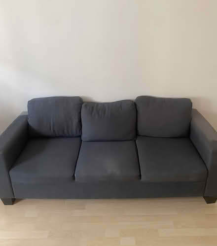 Photo of free 3 Seater Couch (Highbury N1) #1